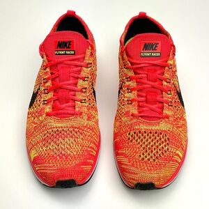 NWOT Vintage 2014 Nike Flyknit Racer in women’s 8.5 (men’s 7) road racing shoe.